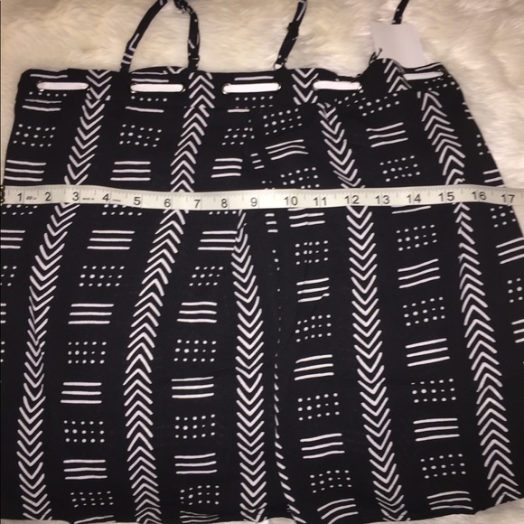 🌴LACE UP OPEN BACK🌴 - Picture 3 of 4